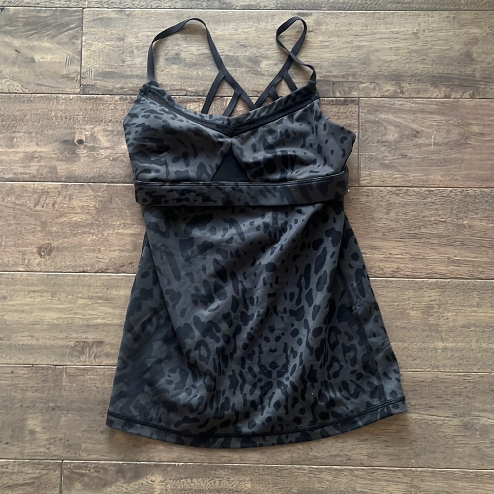 lululemon athletica Black & Charcoal Leopard-Print Power Y Tank